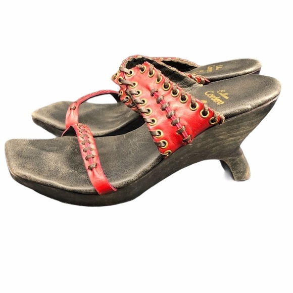 Calleen Cordero rare wooden heel red sandal 9 - Picture 2 of 7